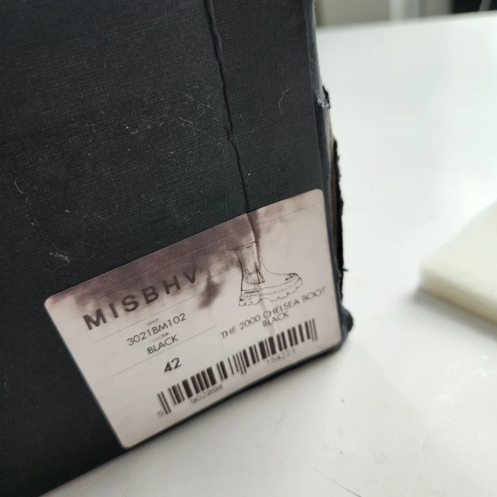 Misbhv Black 'The 2000' Chelsea Boots size 42 BNWB (no lid)